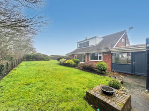 Photo 17- click for photo gallery